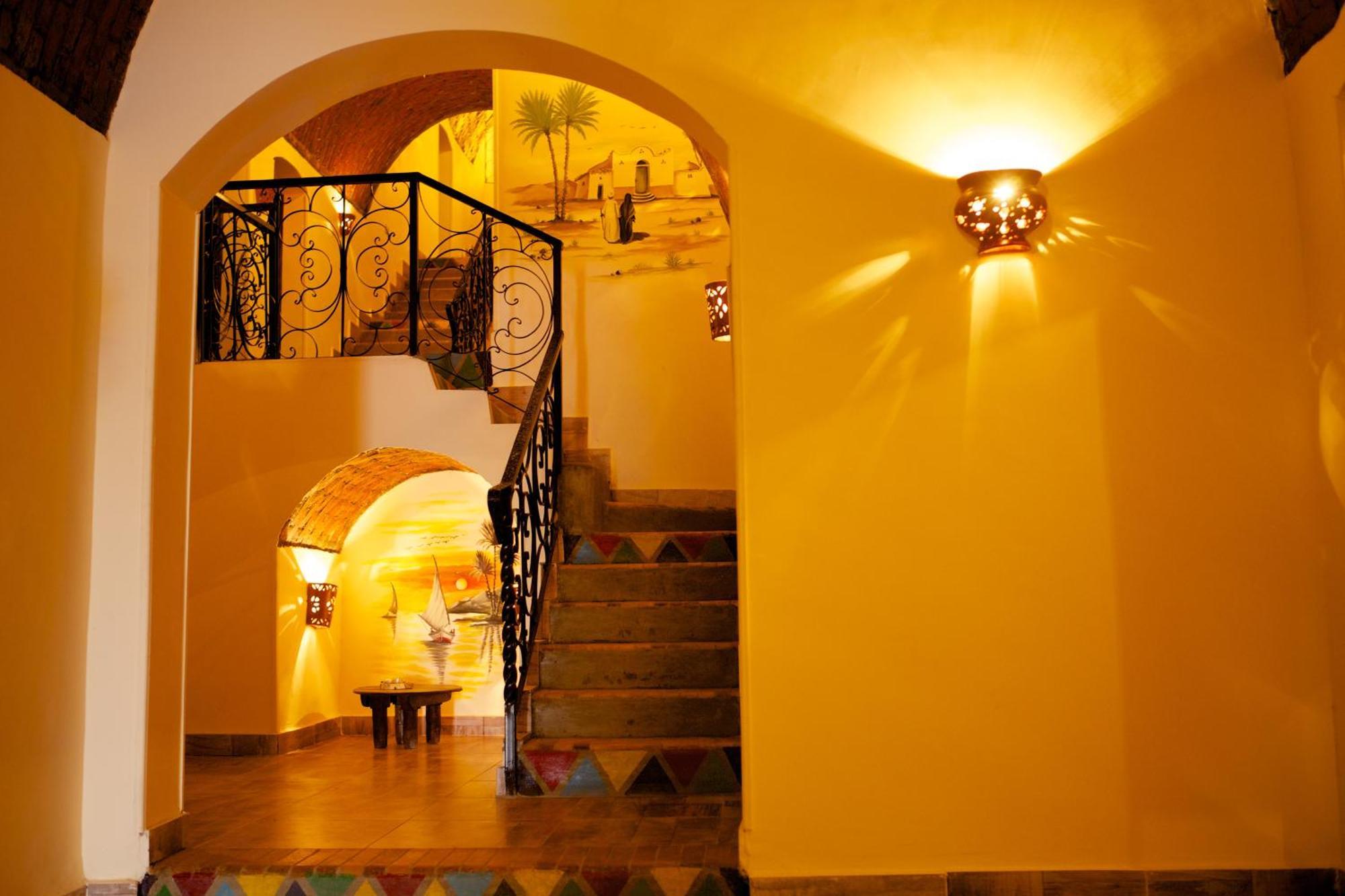 Hadouta Masreya Nubian Guest House Assuan Exterior foto