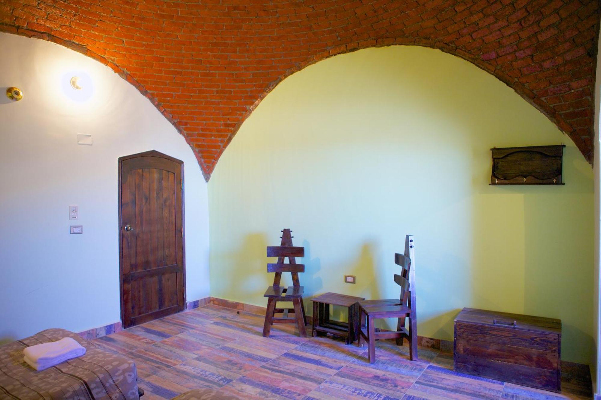 Hadouta Masreya Nubian Guest House Assuan Exterior foto