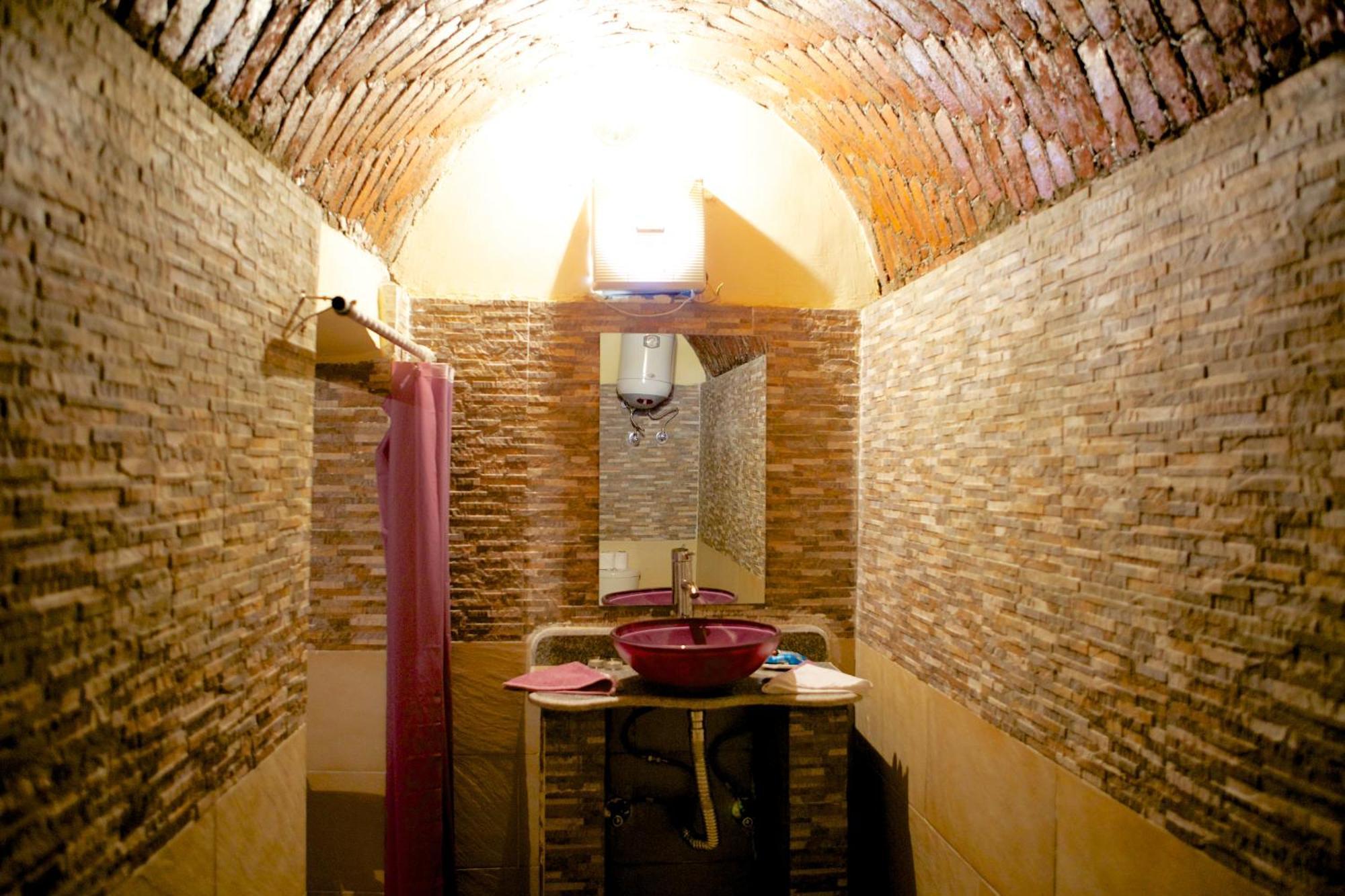 Hadouta Masreya Nubian Guest House Assuan Exterior foto