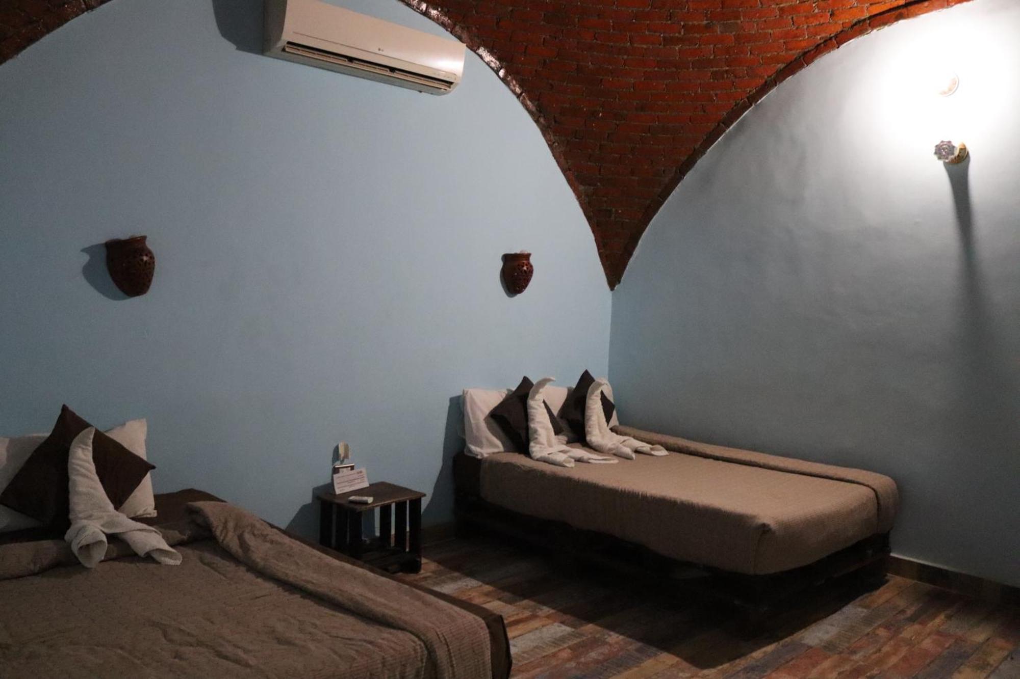 Hadouta Masreya Nubian Guest House Assuan Exterior foto