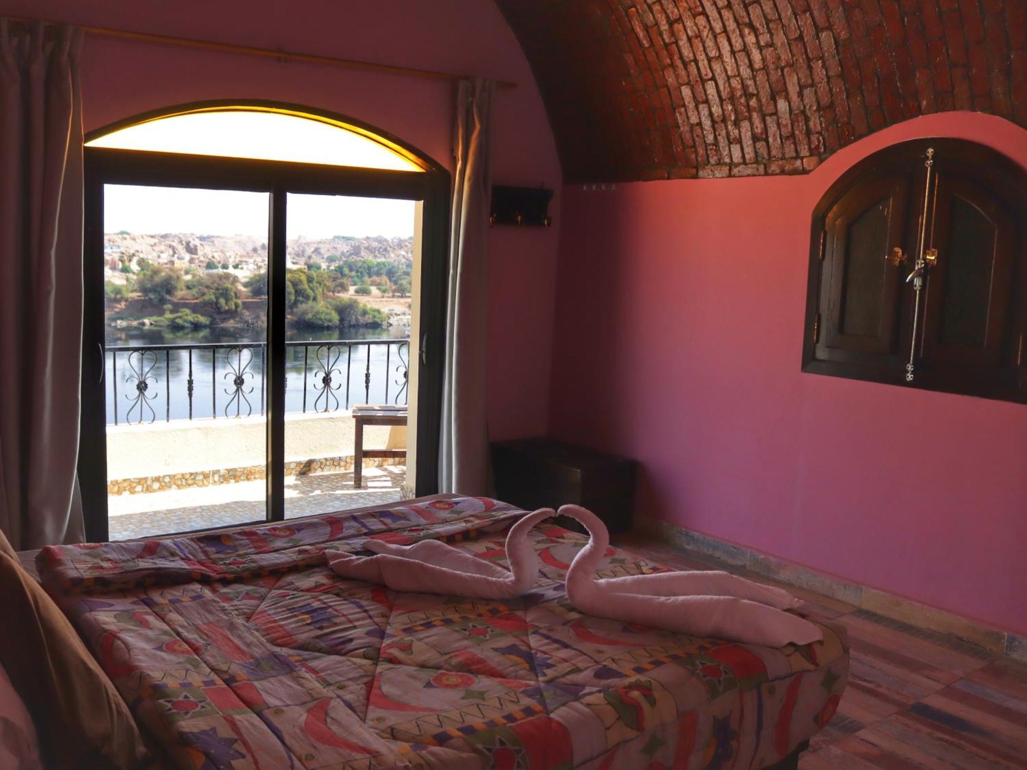 Hadouta Masreya Nubian Guest House Assuan Exterior foto